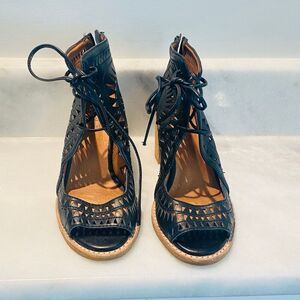Jeffrey Campbell Cutout Lace-up Peep Toe Cordillo Bootie Sandal Black Size 7